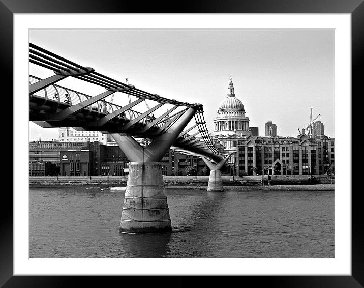 Millennium Bridge to St Pauls Framed Mounted Print by Hugh Doran