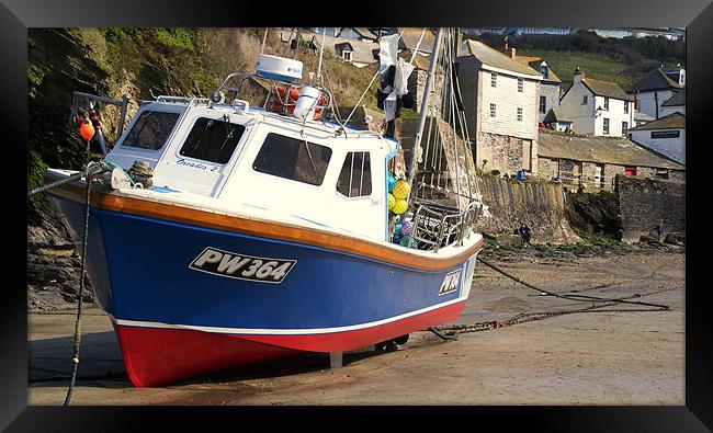 Port Isaac Harbour Cornwall Framed Print by Peter F Hunt