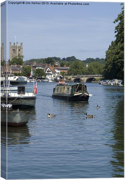 Henley on Thames Oxfordshire Canvas Print by Jim Hellier