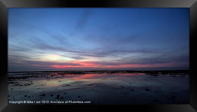 Beach at sunset Framed Print by Thanet Photos