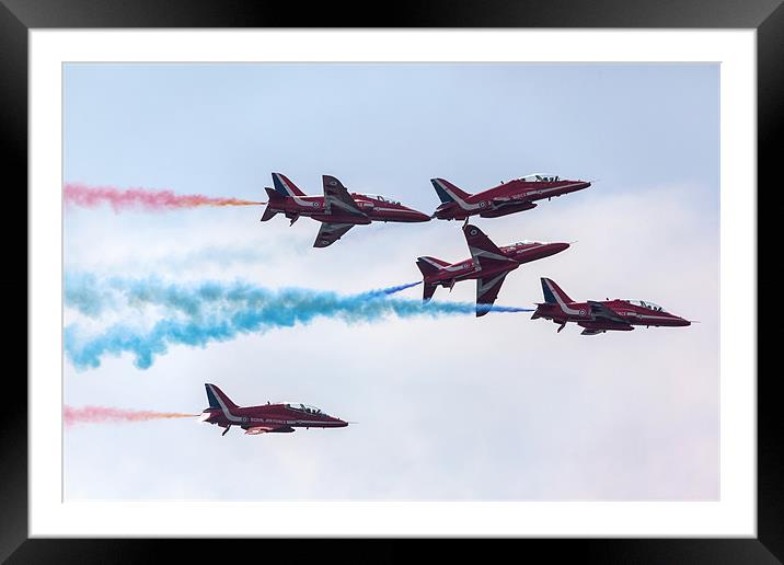 Red Arrows Framed Mounted Print by Simon West