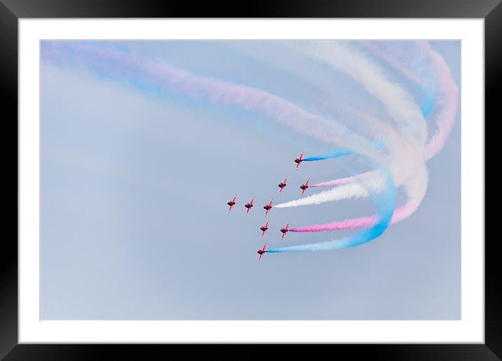 Red Arrows Display Framed Mounted Print by Simon West