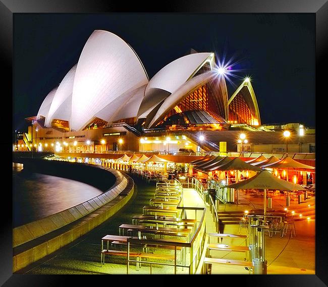 Sydney Opera House Framed Print by peter tachauer