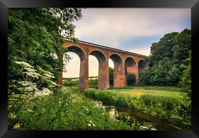 Eynsford viaduct Framed Print by Ian Hufton