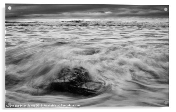 seashore in black and white Acrylic by Ian Jones