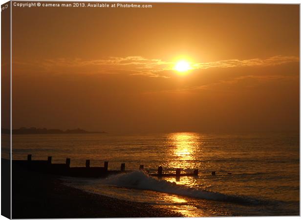 Coastal sunrise Canvas Print by camera man