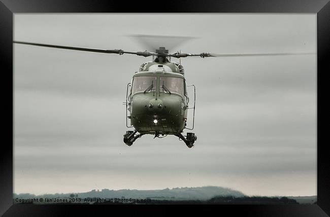 British Army Lynx Helicopter Framed Print by Ian Jones
