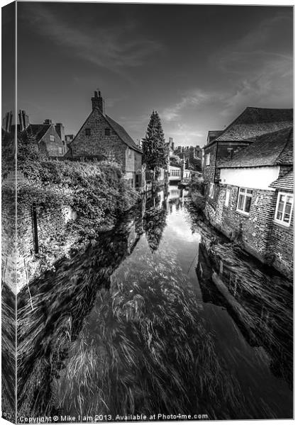 Canterbury in black and white Canvas Print by Thanet Photos