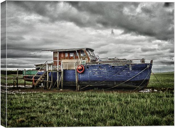 Boat at Sunderland Point Canvas Print by Rob Howell