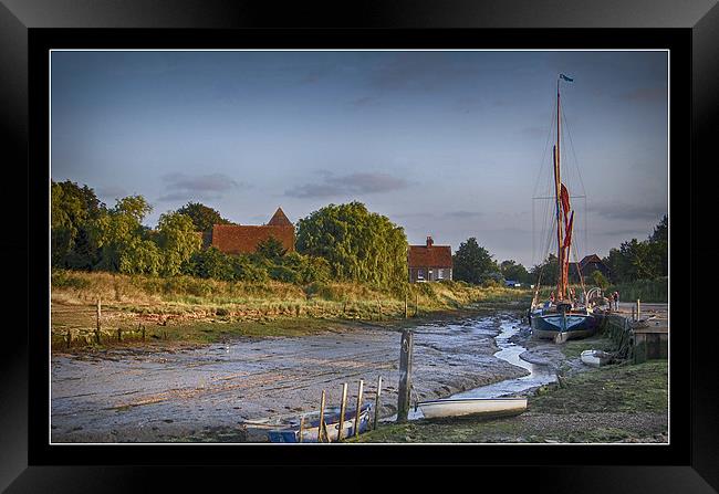 Lower Halstow, Kent Framed Print by Tracy Hughes