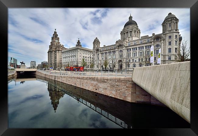 The Three Graces Liverpool Framed Print by Gary Kenyon