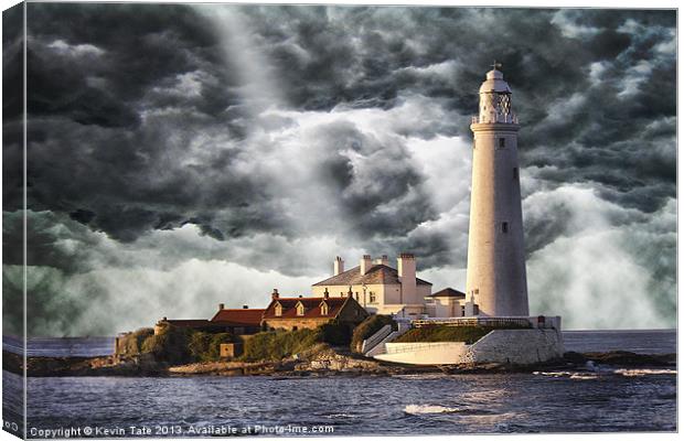 Stormy Skies at St Marys Lighthouse Canvas Print by Kevin Tate