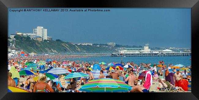 BOURNEMOUTH BEACH IN SUMMER Framed Print by Anthony Kellaway
