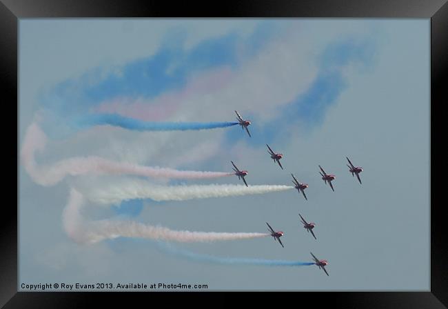 Red arrows flyby Framed Print by Roy Evans