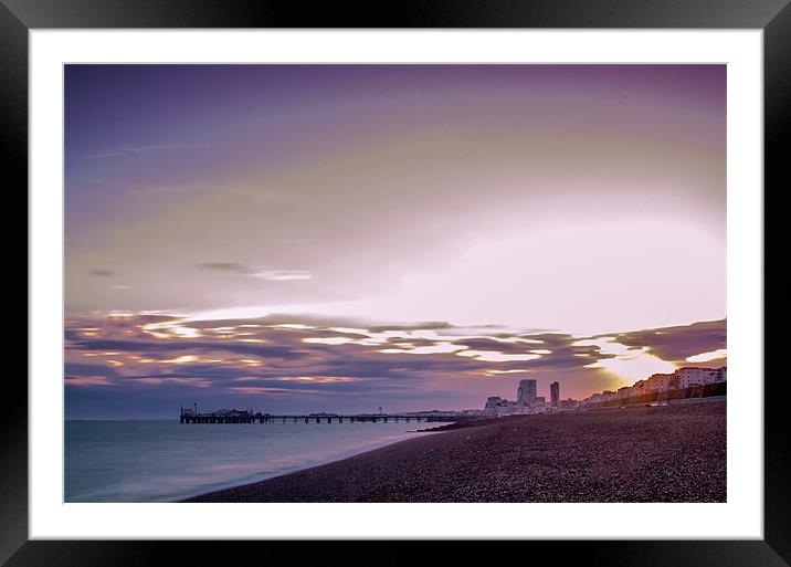 Brighton Pier Framed Mounted Print by Phil Robinson