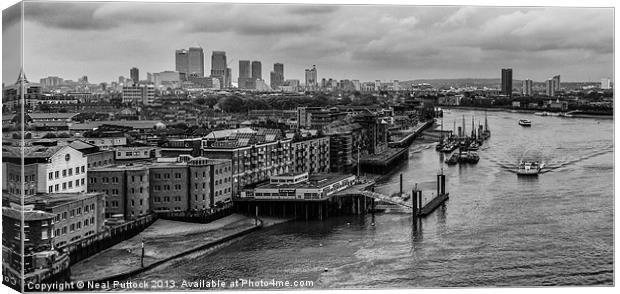 Winding Through London Canvas Print by Neal P