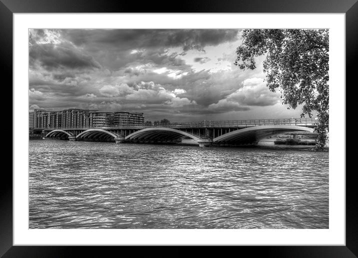 London Thames Bridges BW Framed Mounted Print by David French