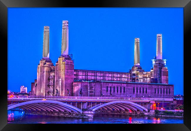 Battersea Power Station Framed Print by Phil Robinson