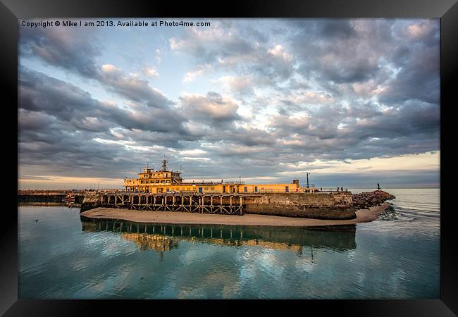 Royal Harbour Brasserie Framed Print by Thanet Photos