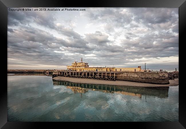 Royal Harbour Brasserie 2 Framed Print by Thanet Photos