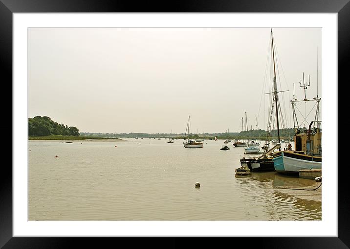 The Deben Estuary at Woodbridge Framed Mounted Print by graham young