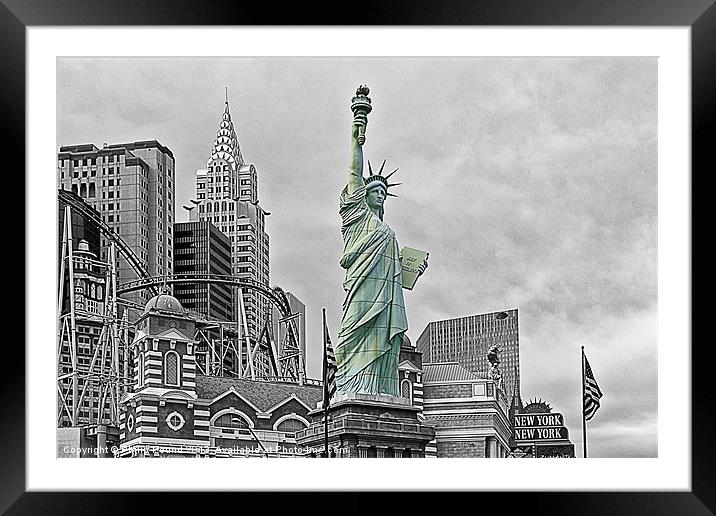 Statue of Liberty Framed Mounted Print by Philip Pound