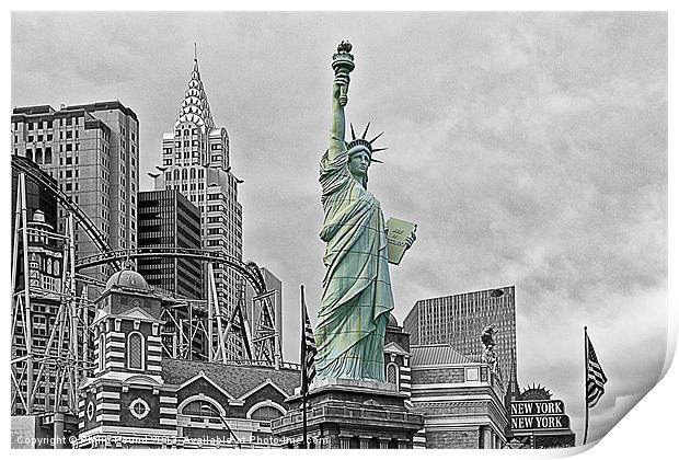 Statue of Liberty Print by Philip Pound