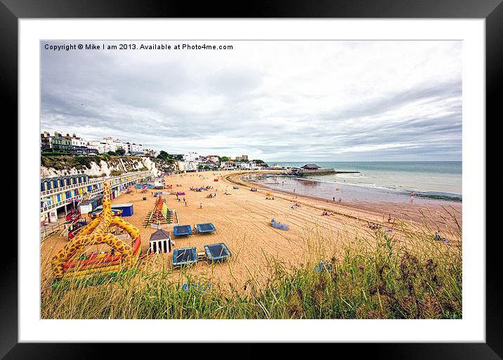 Broadstairs beach Framed Mounted Print by Thanet Photos