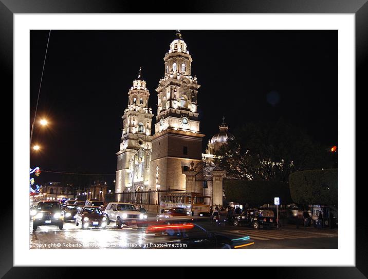 Cathedral at night Framed Mounted Print by Roberto Cardoso