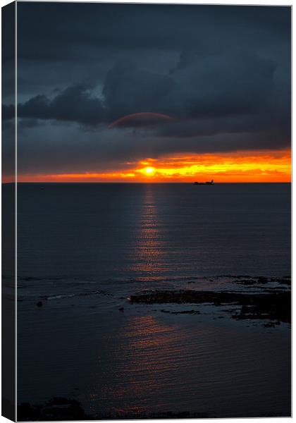 Sun rise over the North Sea Canvas Print by Jim Jones