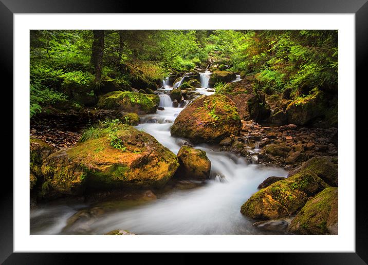 A smooth flow. Framed Mounted Print by David Hare