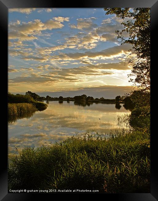 Marsworth Sunset Framed Print by graham young