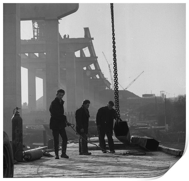 Men at work on the Medway Bridge Print by David Pankhurst