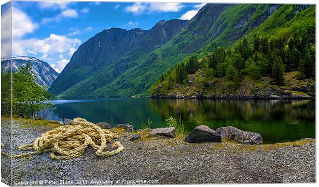 Gerangier Fjords Norway Canvas Print by Peter Blunn