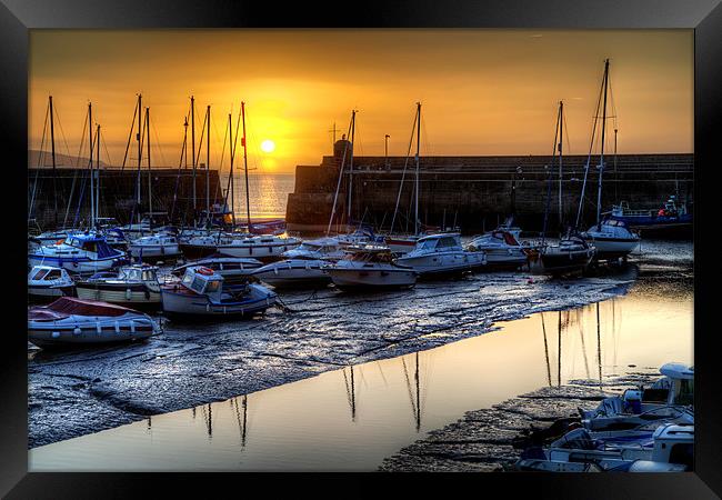 Saundersfoot Harbour Sunrise Framed Print by Simon West