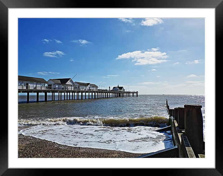 Southwold Pier and Groyne Framed Mounted Print by Bill Simpson