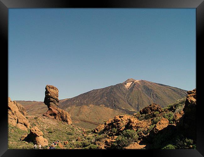 Mount Teide and Rock Formation Framed Print by colin chalkley