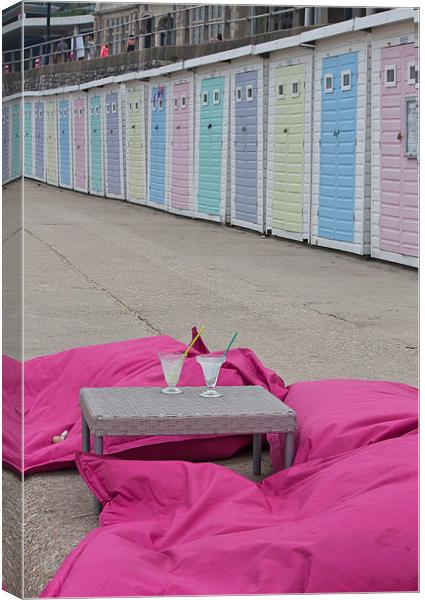 Lyme Regis Beach Huts Canvas Print by Graham Custance