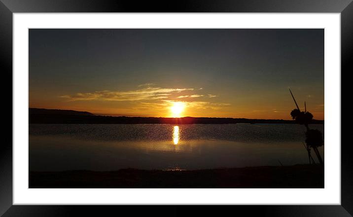 A Peaceful Sunset Framed Mounted Print by Pete Moyes