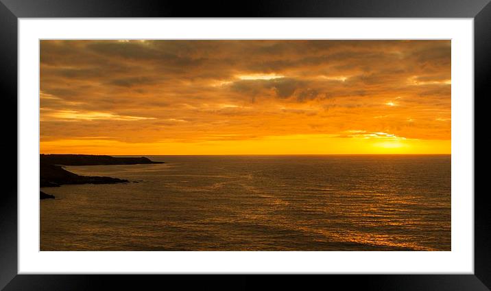 Tywyn Sunset Framed Mounted Print by Sean Wareing