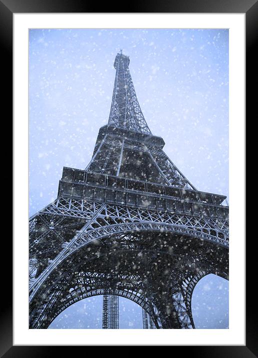 Majestic Eiffel Tower in Winter Wonderland Framed Mounted Print by Les McLuckie