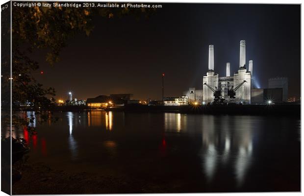 Battersea Power Station at Night Canvas Print by Izzy Standbridge