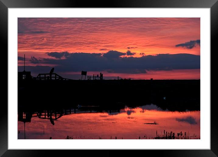 Sunset over the old weir Framed Mounted Print by Gary Pearson