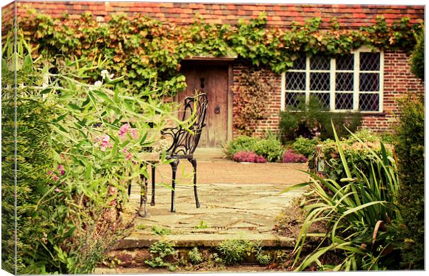 a very english garden Canvas Print by Dawn Cox