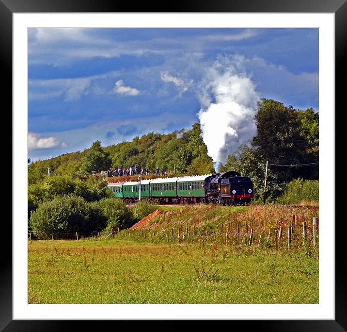 Southern U Class No 31806 Framed Mounted Print by William Kempster