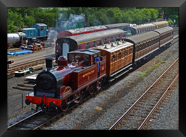 Met 1 at Buckinghamshire Railway Centre Framed Print by William Kempster