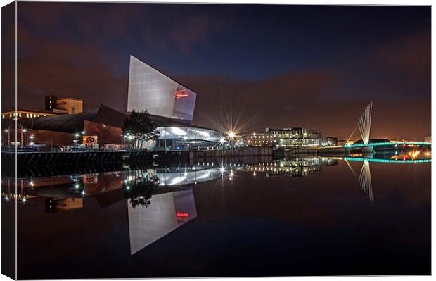 Imperial War Museum North Canvas Print by Pete Lawless