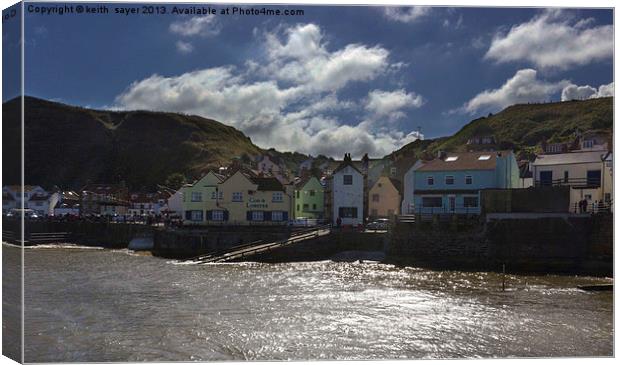 Staithes Harbour Canvas Print by keith sayer