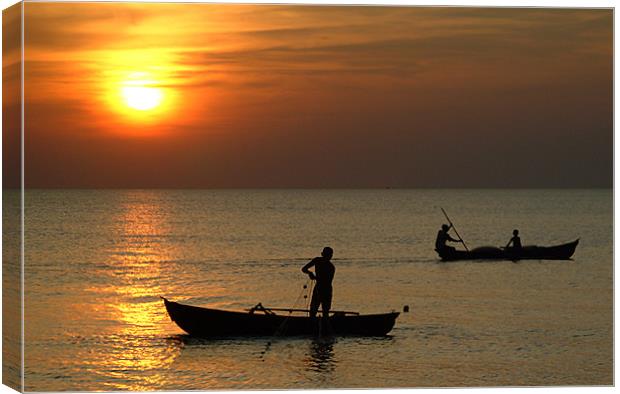 EVENING CATCH Canvas Print by Mal Taylor Photography