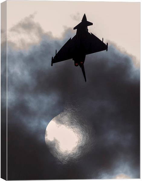 Typhoon rocket Canvas Print by Keith Campbell